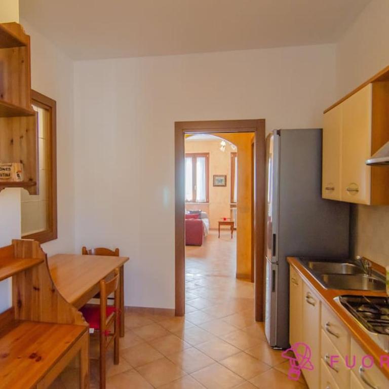 FuoriPorta Affitti Brevi - Emy House - Appartamento con 2 Camere da Letto - 68