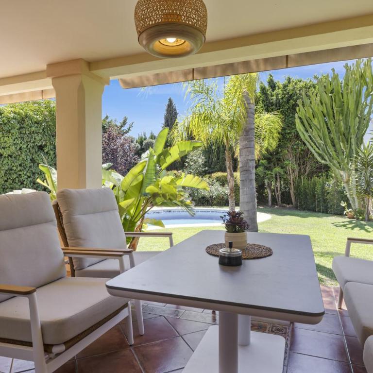 ViVi Homes -Villa Alpetona Private Pool, Garden & Terrace - Villa Deluxe - 51