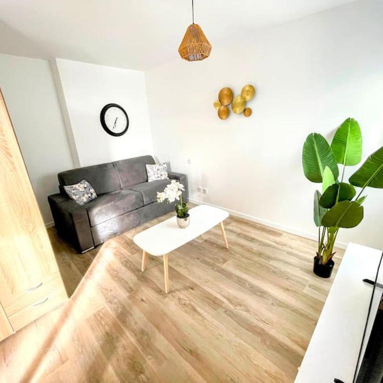 Studio cosy - 2 pers - Béziers - Centre - Terrasse - Clim - Appartamento con 1 Camera da Letto - 1