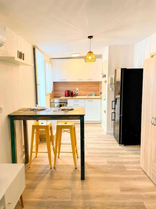 Studio cosy - 2 pers - Béziers - Centre - Terrasse - Clim - Appartamento con 1 Camera da Letto - 4