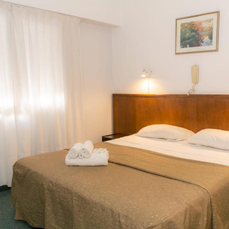 Gran Hotel Augusto - Habitación Cuádruple Estándar - 2