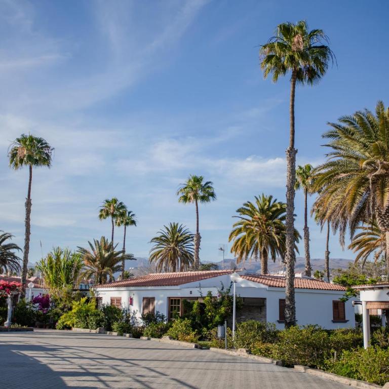 Deluxe Las Vegas Golf - by Gestión Vacacional Canarias - Bungalow de 1 dormitorio con vistas al jardín - 2