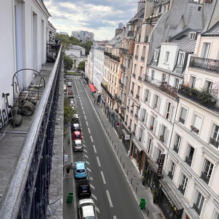 Vivre au Village des Batignolles - Appartamento con 2 Camere da Letto e Balcone - 10