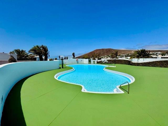 Lovely Villa Nico Playa Blanca, hot tub, communal pool - Villa Deluxe - 51