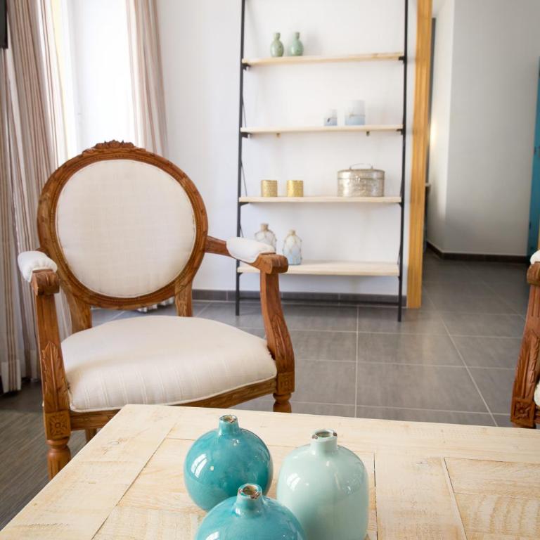 Holidays2Malaga Dos Aceras in Old Town & High Speed Wifi - Apartamento con balcón - 3