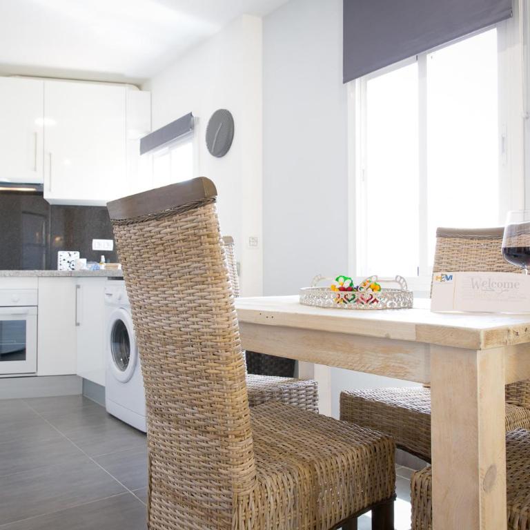 Holidays2Malaga Dos Aceras in Old Town & High Speed Wifi - Apartamento de 1 dormitorio - 5