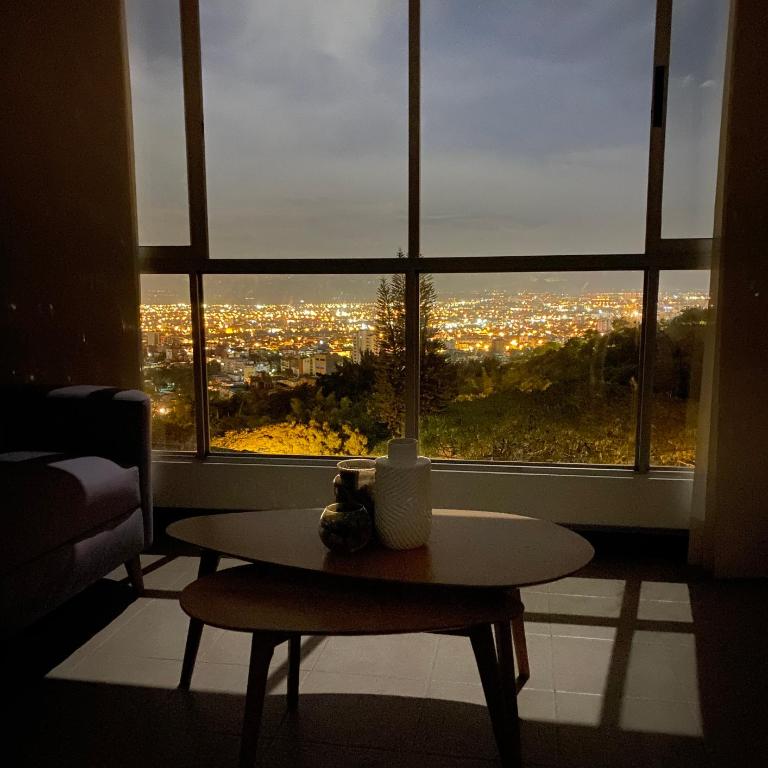 Cali View - Apartamento de 2 dormitorios con vistas a la ciudad - 1