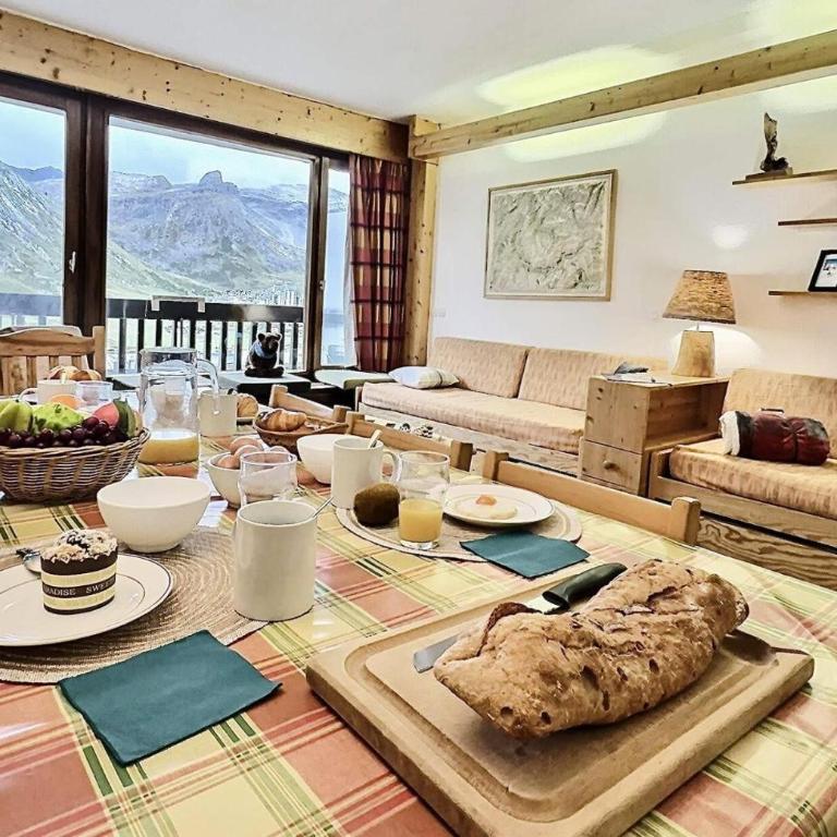Résidence Le Bec Rouge - Appartement 3 pièces 8 personnes à Tignes ski aux pieds et proche des commerces dans le quartier du Lac. Grand espace de vie, cu MAE-2001 - Appartement - 4
