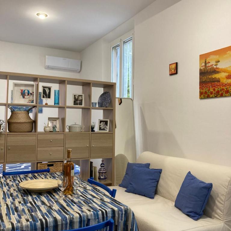 Appartamento Blu - Appartamento con 1 Camera da Letto - 10