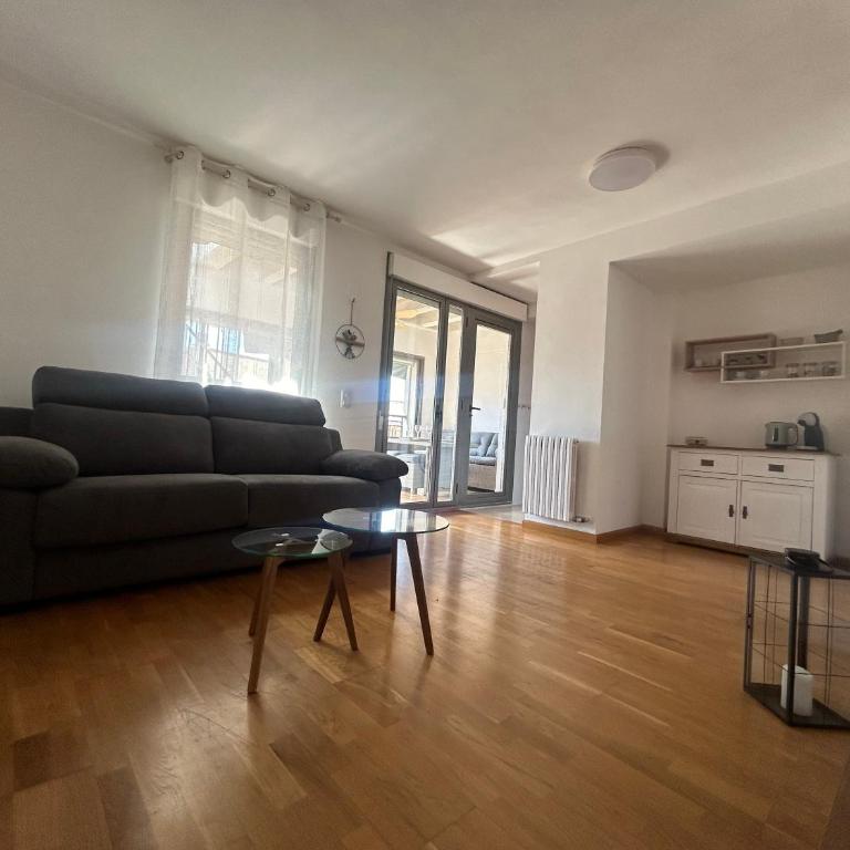 Atico con vistas al Mercado Central Opcion de parking - One-Bedroom Apartment - 2