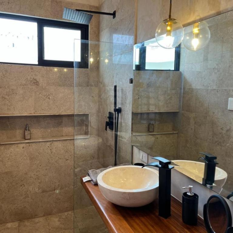 Casa Flamingo - Two-Bedroom Apartment - 17