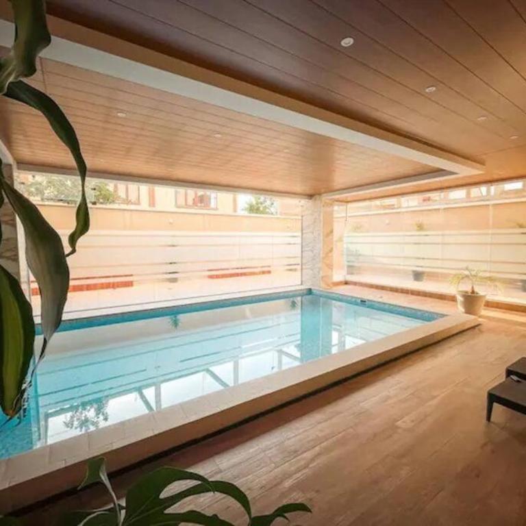 Comodo y equipado departamento en la Av Juan de la Rosa - One-Bedroom Apartment - 14