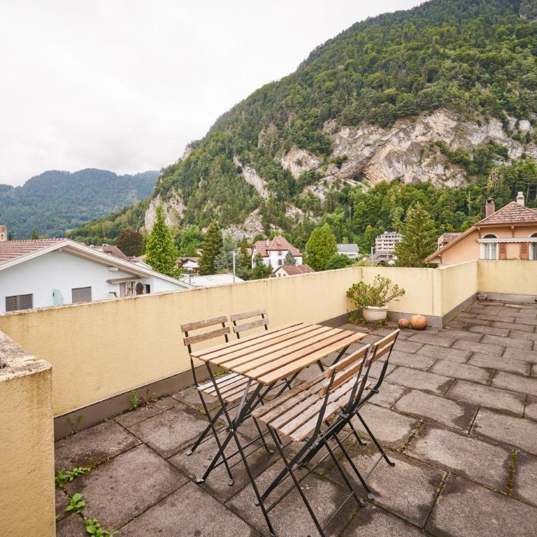 Stay Switzerland Apartments - Top of Interlaken - 18