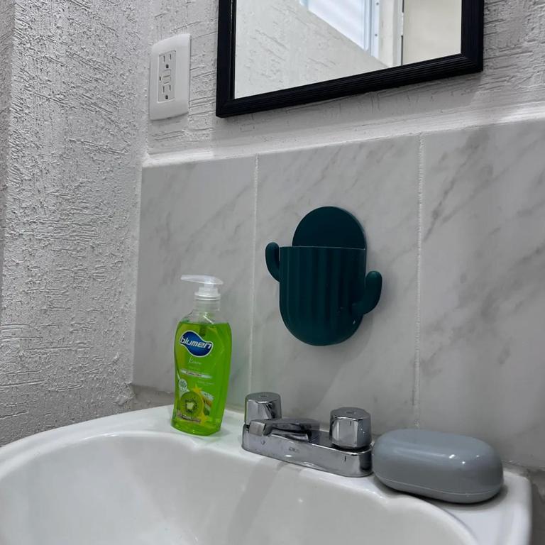 Bonito departamento en privada con alberca - Apartamento de 2 dormitorios - 43