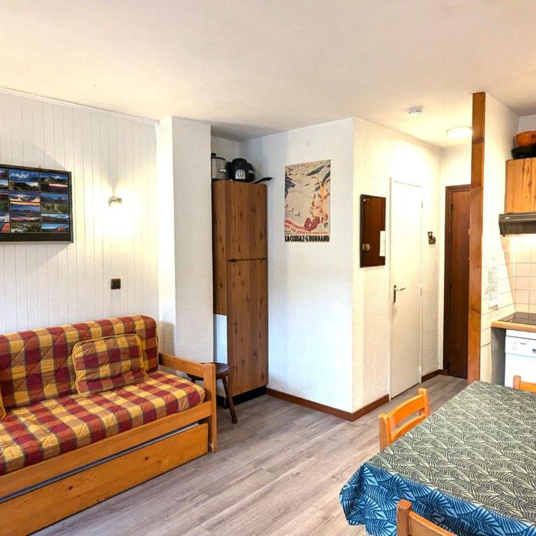 Appartement 1 chambre centre village, proche Bossonnet - FR-1-459-232 - Appartement - 3