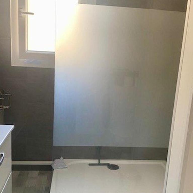 Appartement F2 rénové centre-ville Amélie-les-Bains - Appartement 1 Chambre - 6