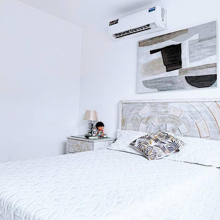 Casa en Urbanización con Piscina Privada - Casa Vacacional de 3 dormitorios - 34