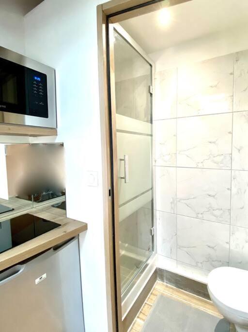 Tiny Flat - Coeur de ville studio sous les toits - Appartamento Monolocale - 6