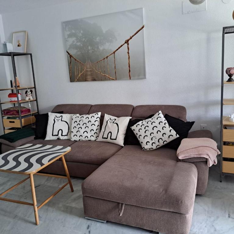 Apartamento con jardín y piscina Pet friendly - Apartamento de 1 dormitorio con jardín - 2