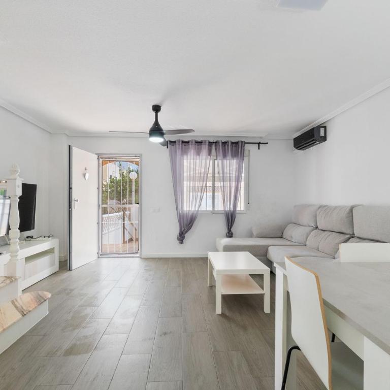 HE California - Bungalow - 13