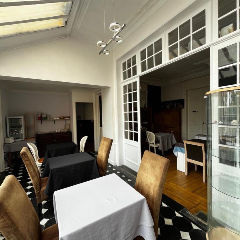 Chambres d'Hôtes Au coin du spa - Suite Familiale Premium - 35