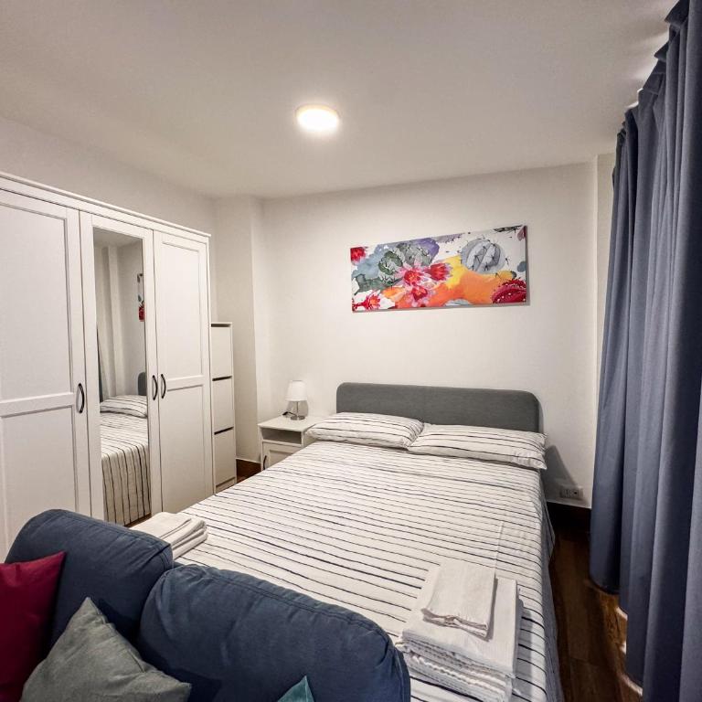 Cami s holidays home - Double Room with Terrace - 9