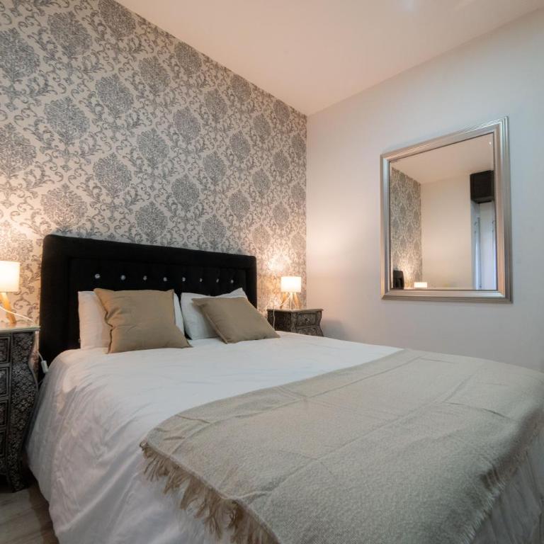 Alojamiento cerca del Bernabeu - Two-Bedroom Apartment - 23