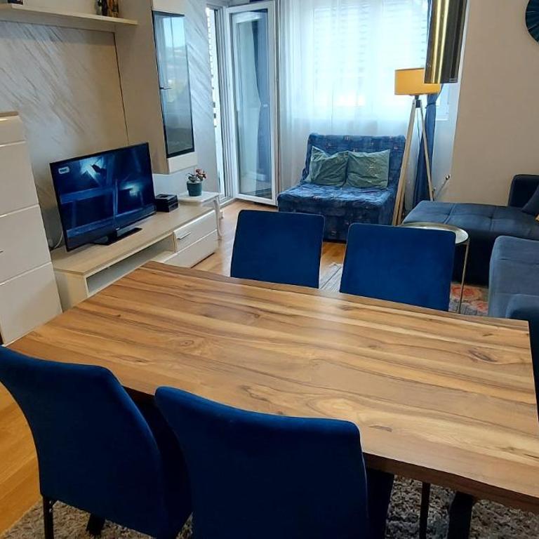 OPERA LUX APARTMENTS Green Hill - Relax & Free Parking - Deluks Apartman - 96