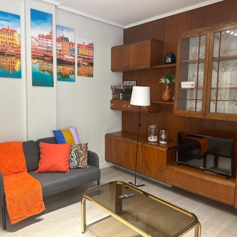 Akelarre - Two-Bedroom Apartment - 26