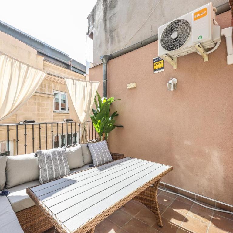 GranVia Garden Boutique Apartments - Apartamento de 2 dormitorios con terraza - 36