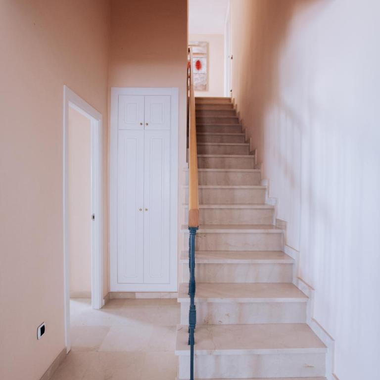 Creta sunset by BH Marbella - Two-Bedroom Apartment with Terrace and Sea View - 14