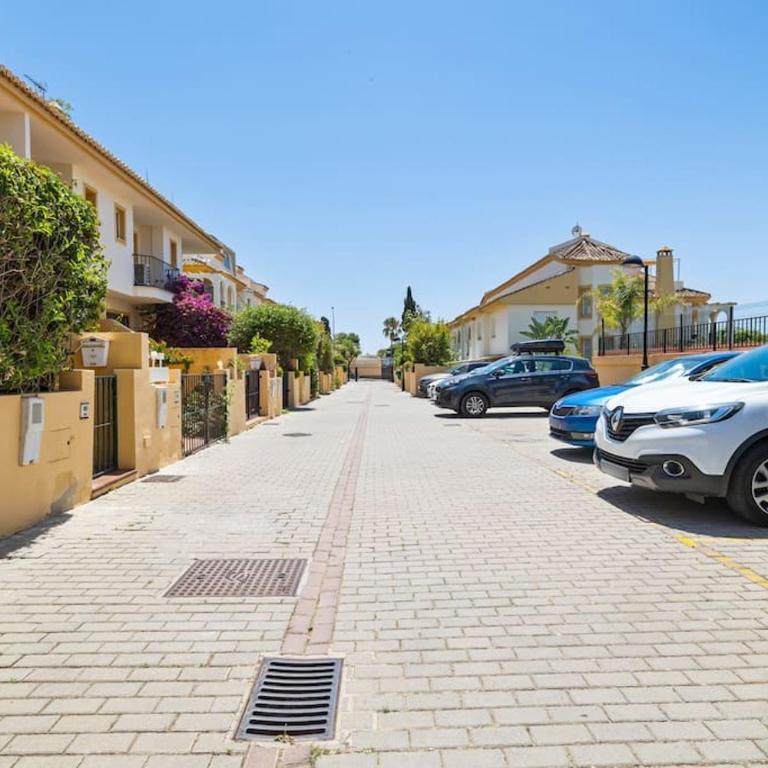 Costabella Townhouse Ref #82 - Three-Bedroom Apartment - 23
