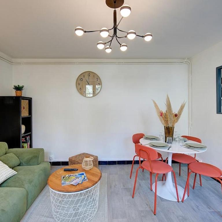 Grand Appartement - Proche Bord de Loire - Wifi - Appartamento con 2 Camere da Letto - 18