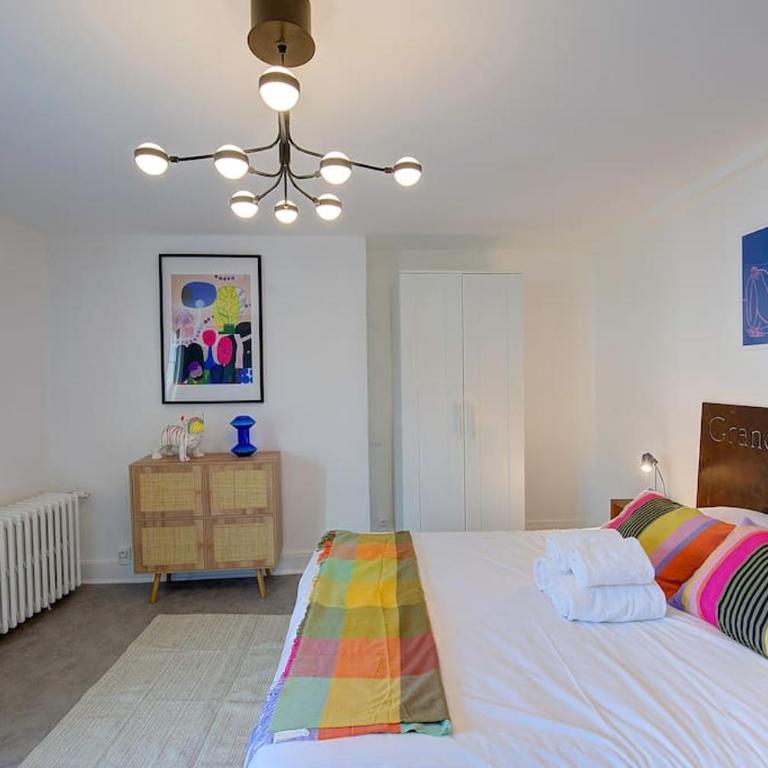 Grand Appartement - Proche Bord de Loire - Wifi - Appartamento con 2 Camere da Letto - 23