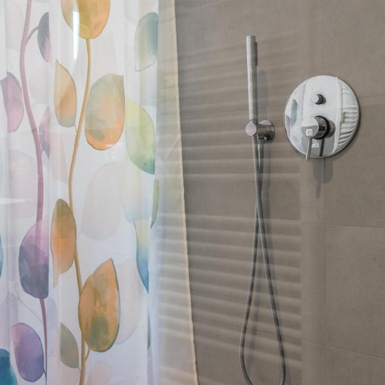 Charming Home-DuomoTv - Appartamento con 2 Camere da Letto - 22