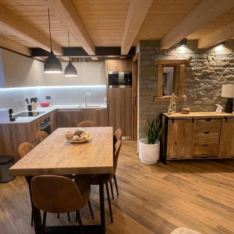 La Casetta - Three-Bedroom Vacation Home - 7