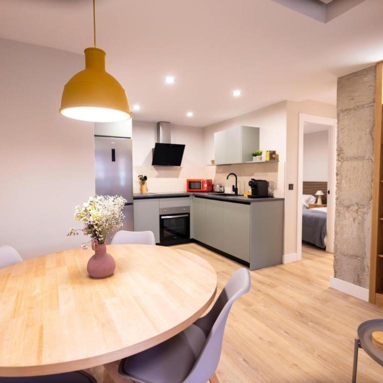 AtuaireHome Plaza de España en el centro histórico de Burgos - Apartamento de 2 dormitorios - 3