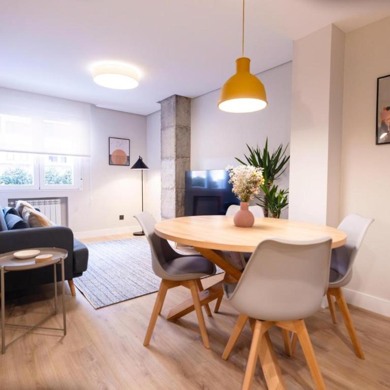AtuaireHome Plaza de España en el centro histórico de Burgos - Apartamento de 2 dormitorios - 2