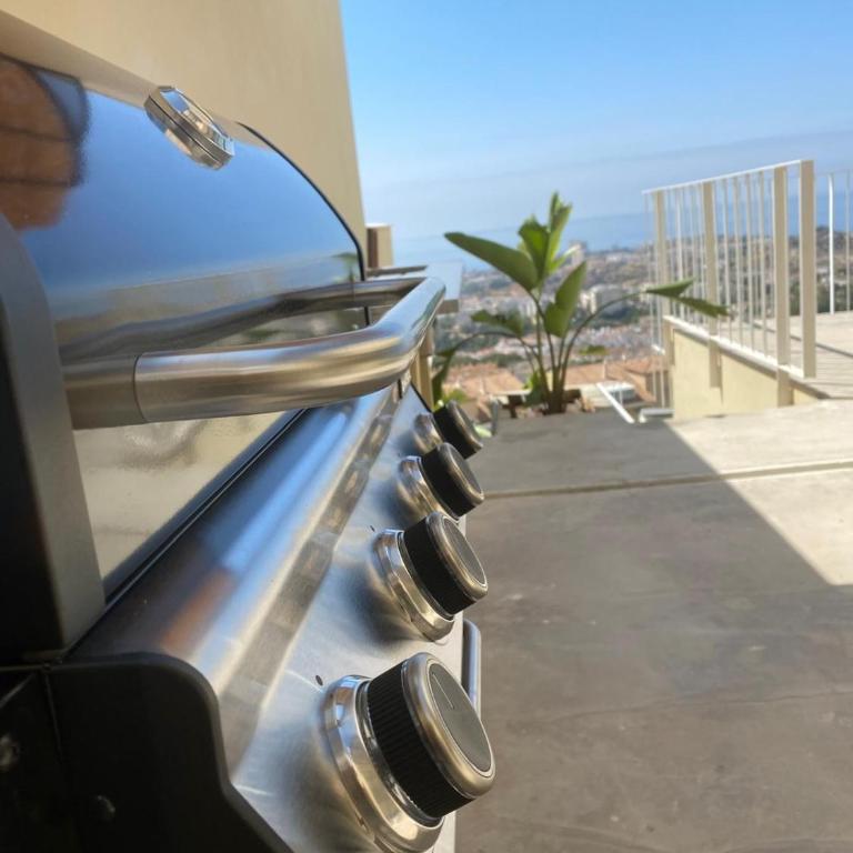 Spacious villa with great views! - Villa - 15