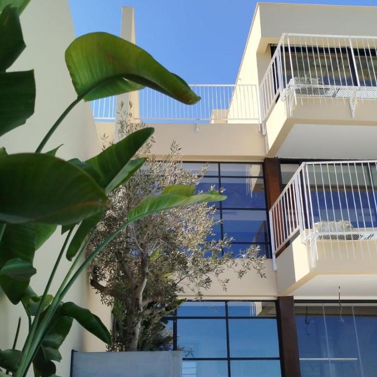 Spacious villa with great views! - Villa - 6