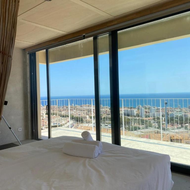 Spacious villa with great views! - Villa - 18
