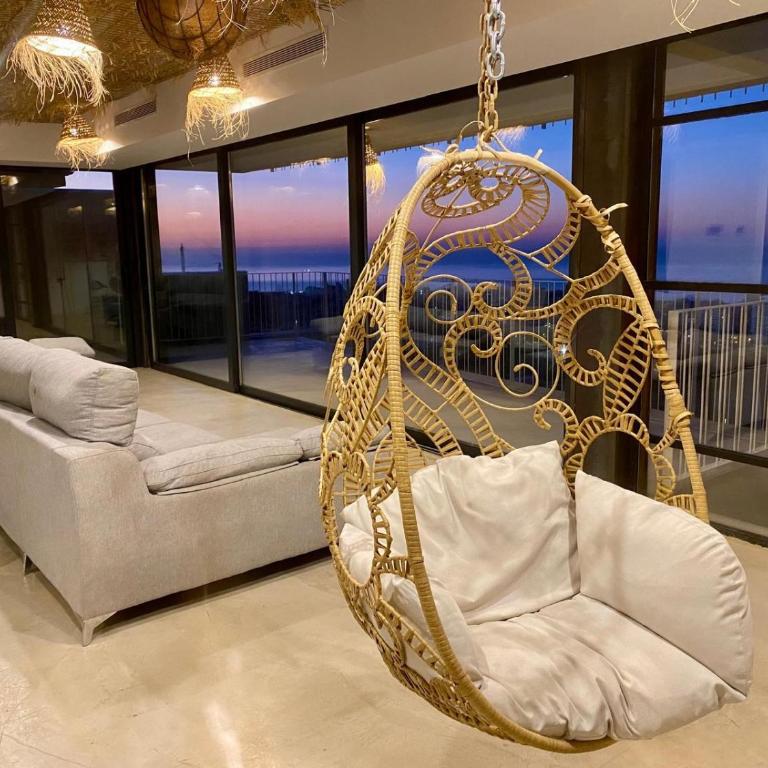 Spacious villa with great views! - Villa - 38