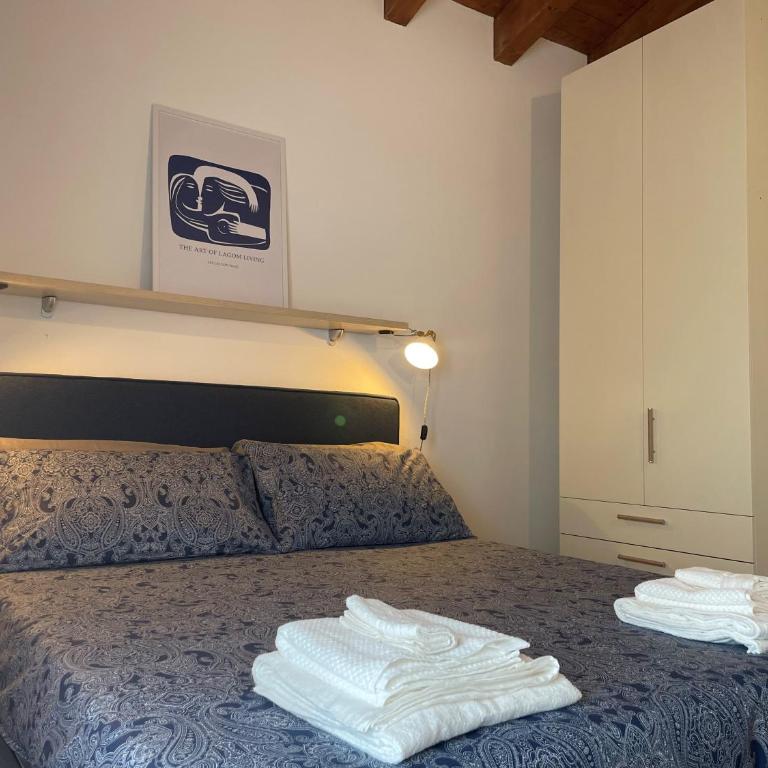 Mansarda del Gallo Attico Vista Lago con Piscina - Appartamento con 2 Camere da Letto - 22