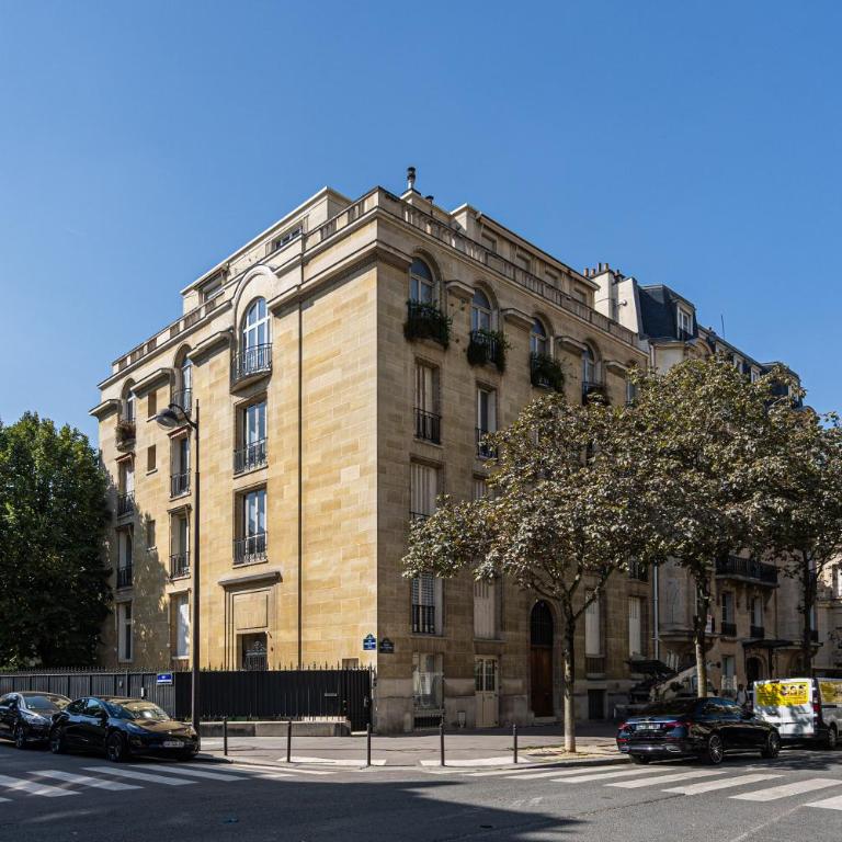 Luxury 4 Bedroom Eiffel Tower View - Appartement - 30