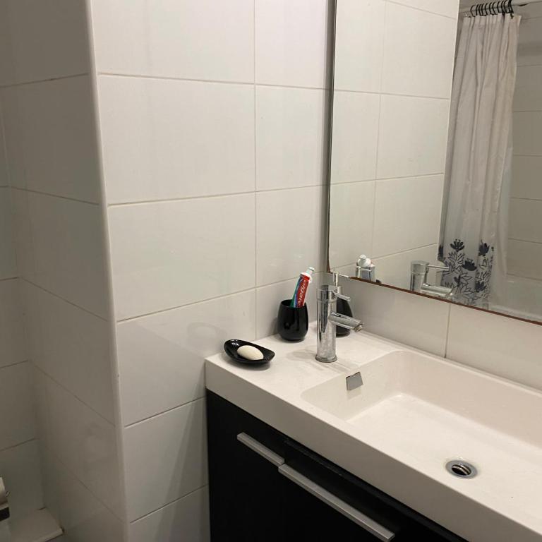 Arriendo departamento amoblado en San Miguel - Apartamento de 1 dormitorio - 7