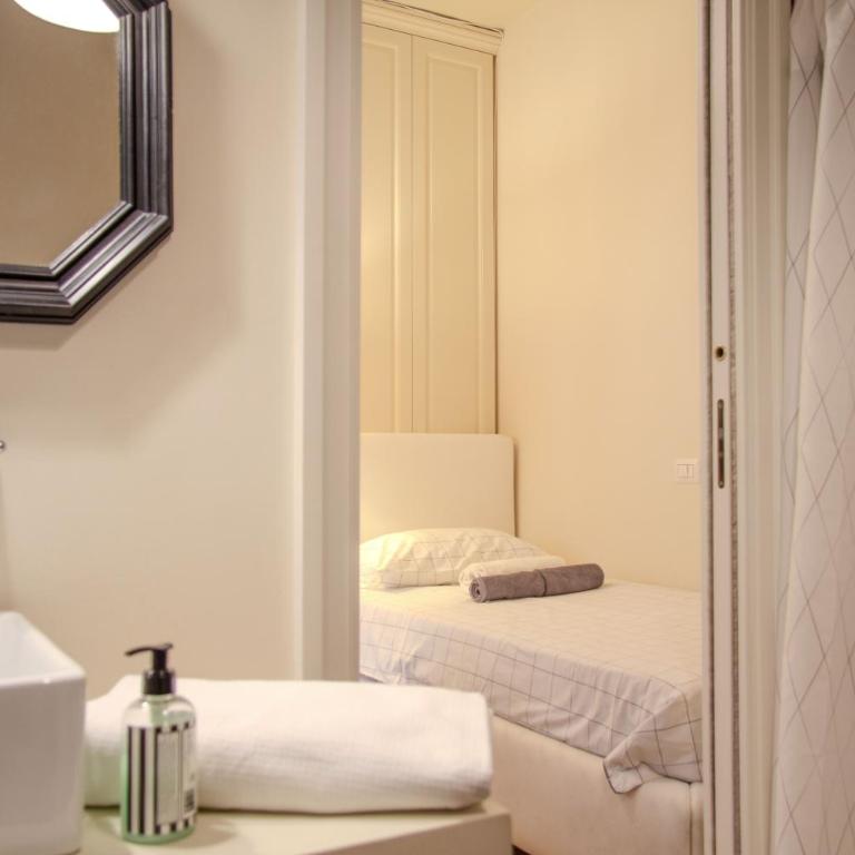 La Maison du Théâtre - Camera Singola con Bagno Privato - 1