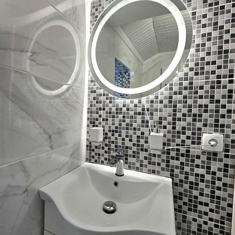 Bascarsija with a view - Two-Bedroom Apartment - 12