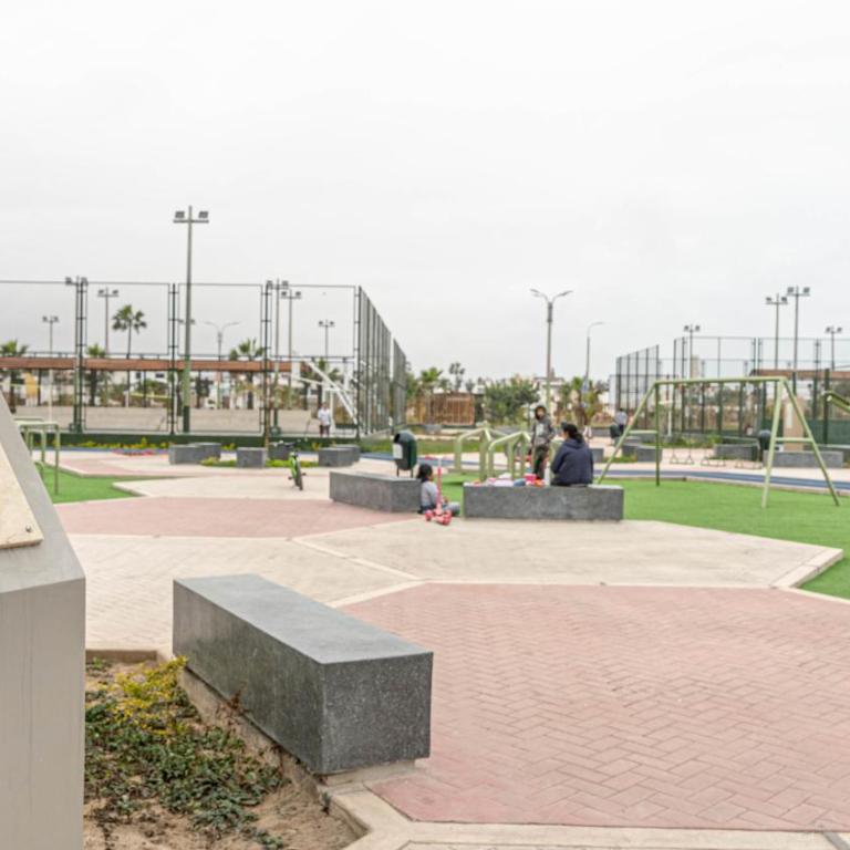 Beach Cabin Getaway - One-Bedroom House - 3