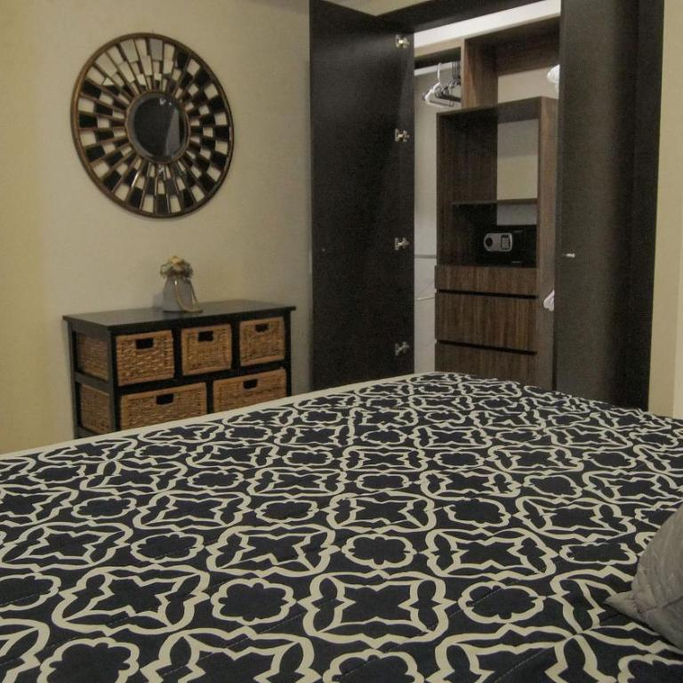 Exquisite Oceanfront Condo outstanding experience! - Apartment with Balcony - 20