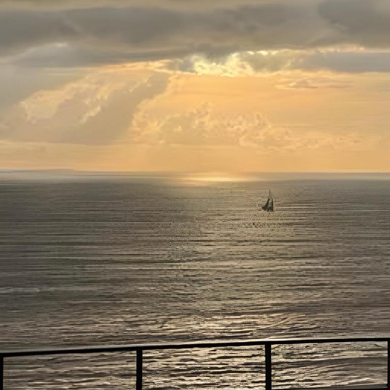 2Condo Beach with Balcony Sharing - outstanding! - Apartamento con vistas al mar - 3